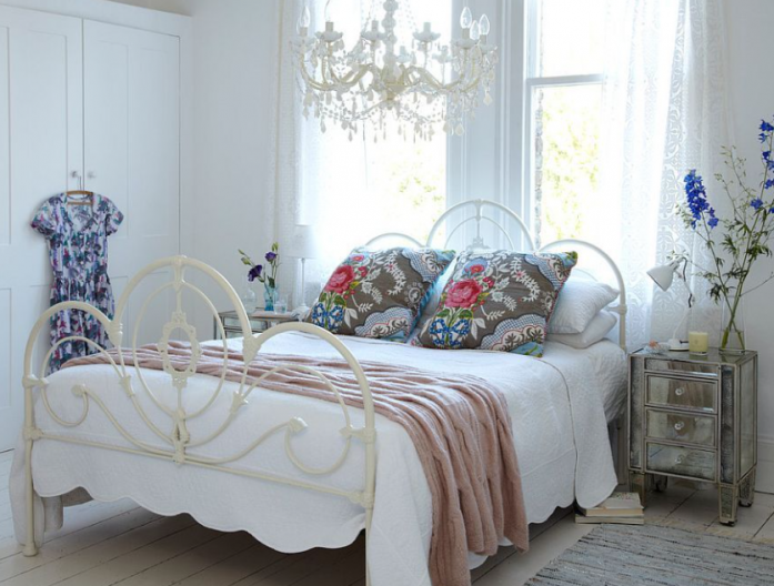 25 Ide Desain Kamar Tidur Vintage yang Menarik